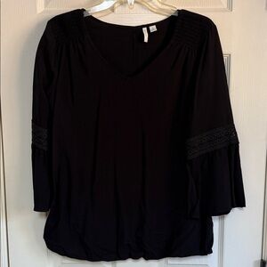Elegant Black Women's Blouse